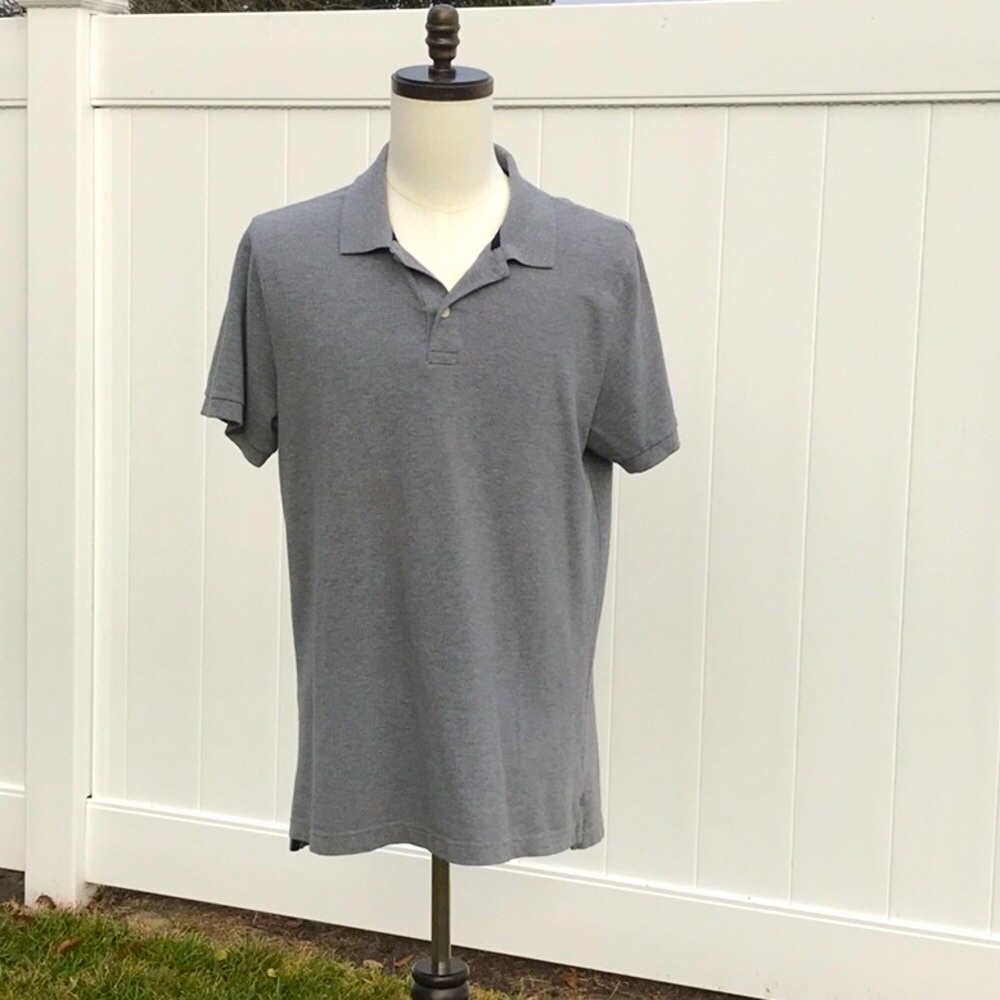 GAP Gray Polo Shirt with Classic Fit and Short Sleeves Size XL